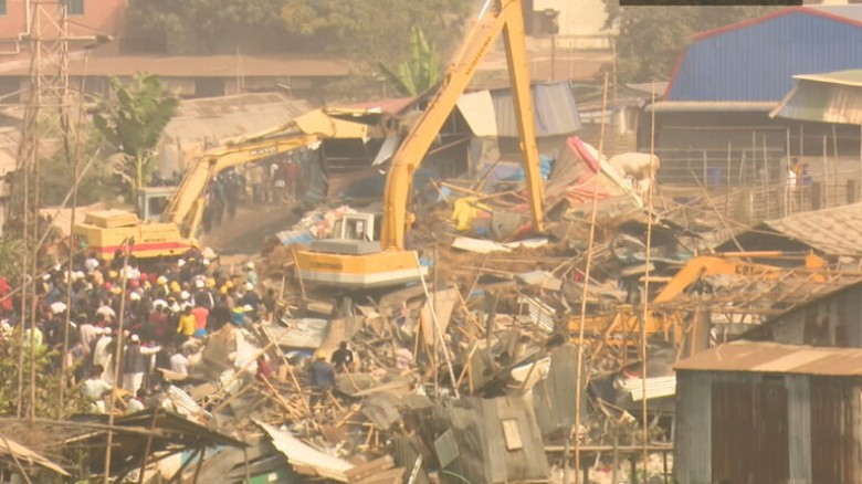 মিরপুরের ঝিলপাড়ে জমি দখলমুক্ত হলেও বিপাকে কয়েক হাজ...