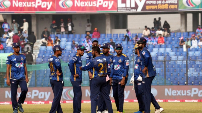 চিটাগং কিংসকে ৮ উইকেটে হারিয়েছে ঢাকা ক্যাপিটালস...