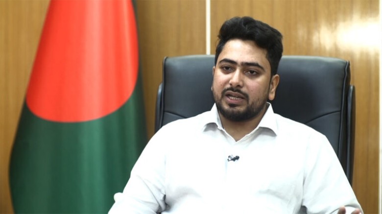 উপদেষ্টা নাহিদ ইসলাম