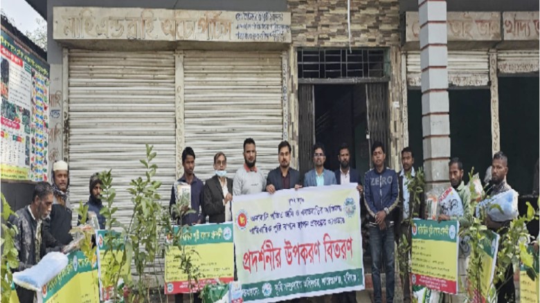 শায়েস্তাগঞ্জে পারিবারিক পুষ্টি বাগানের জন্য কৃষকের...