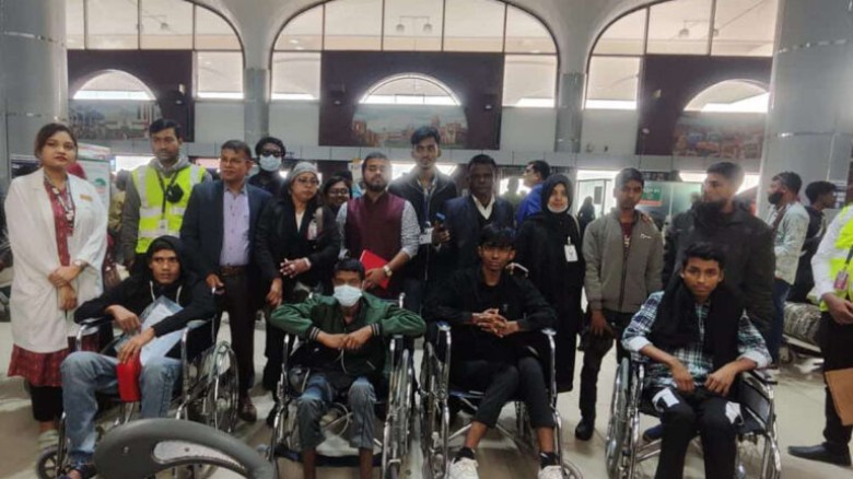 আন্দোলনে আহত আরও ৬ জনকে পাঠানো হলো থাইল্যান্ডে...