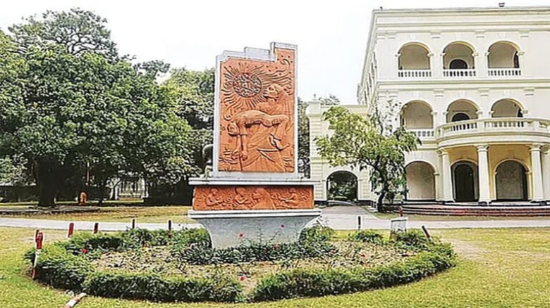 বইমেলা ২০২৫ ও বাংলা একাডেমি পুরস্কার বৃত্তান্ত...