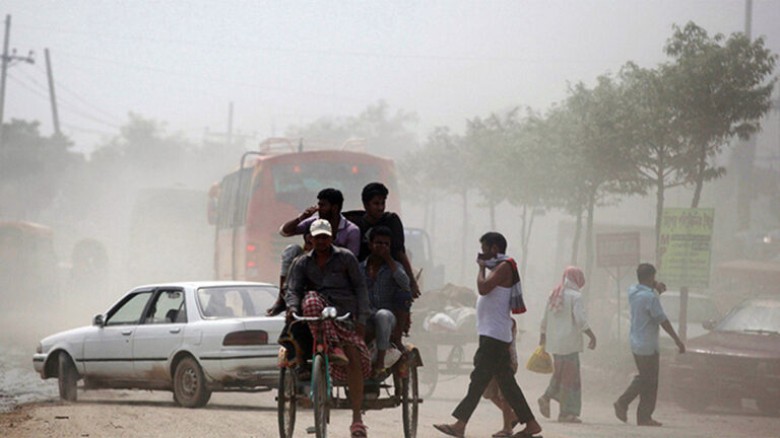 ছুটির দিনেও ‘অস্বাস্থ্যকর’ ঢাকার বাতাস...