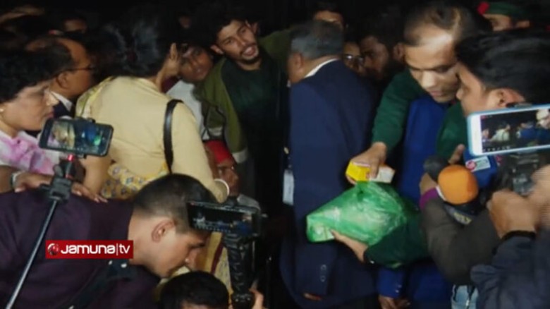 শিক্ষা মন্ত্রণালয়ের আশ্বাসে তিতুমীর কলেজের ৭ দিনের...