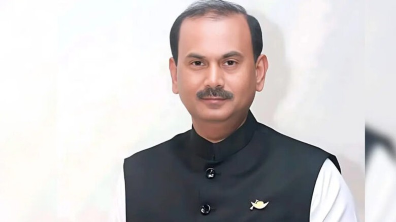 সিরাজগঞ্জের সাবেক এমপি আব্দুল আজিজ গ্রেফতার...