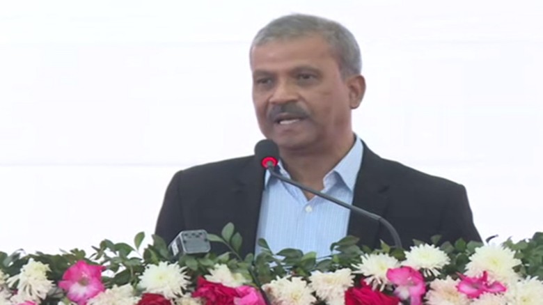 ভোট নিয়ে সময়ক্ষেপণ করতে চায় না সরকার: আসিফ নজরুল...