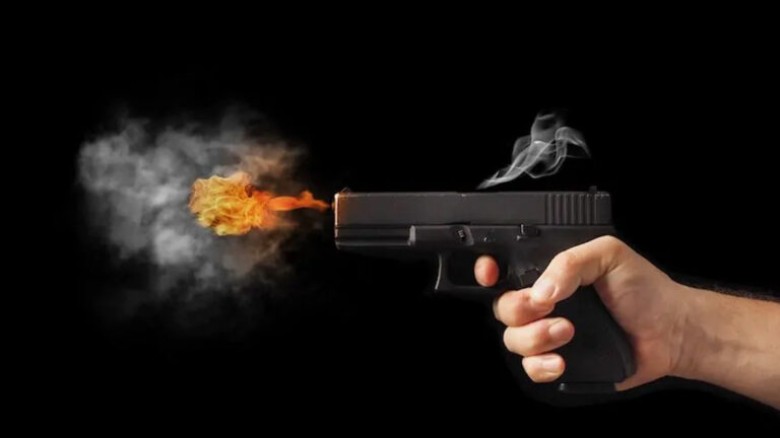 কুমিল্লায় স্বর্ণের দোকানের ডাকাতি, বাধা দিতে গিয়ে...