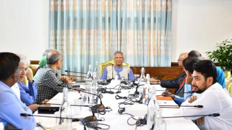 অন্তর্বর্তী সরকার