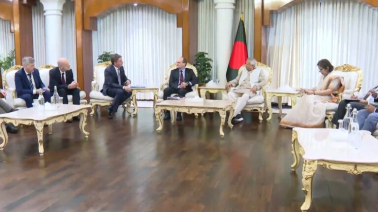 প্রধান উপদেষ্টা ড. মুহাম্মদ ইউনূস