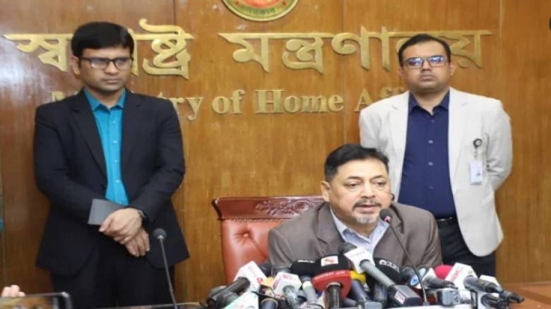 জরুরি অবস্থা জারির প্রসঙ্গে যা বললেন স্বরাষ্ট্রের ...