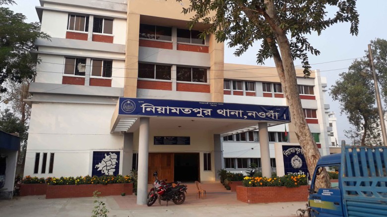 নওগাঁয় গাছ কাটাকে কেন্দ্র করে হামলা, দুইজন নিহত...