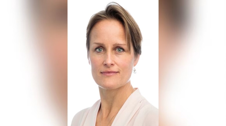 প্রথম নারী প্রধান পেলো ব্রিটিশ গোয়েন্দা সংস্থা এম...