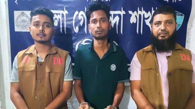 ‘তাণ্ডব’ সিনেমা পাইরেসির মূলহোতা গ্রেপ্তার