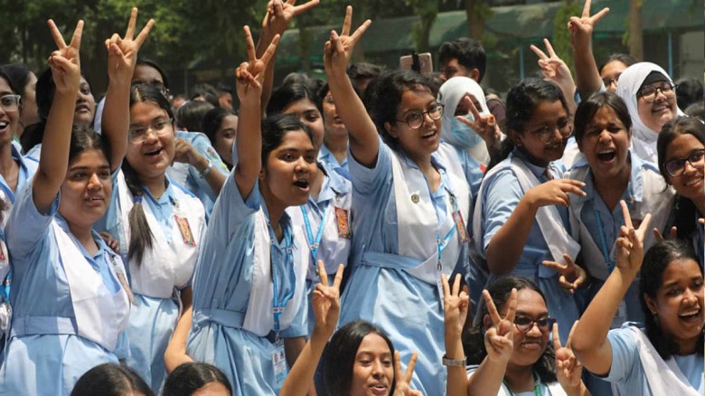 কোন বোর্ডে পাসের হার কত?...