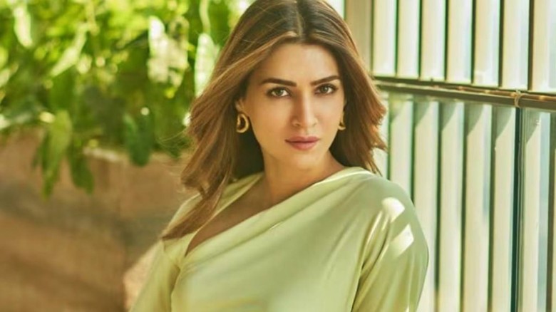ডন থ্রিতে কি কৃতি শ্যানন থাকছেন?...