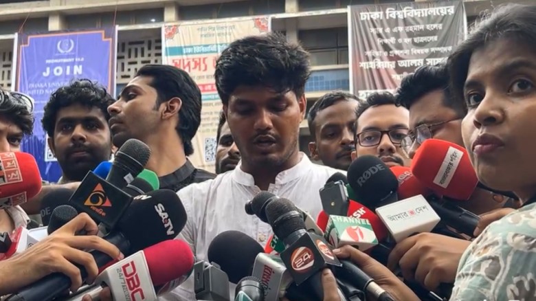 নির্বাচনকে বিতর্কিত করতেই কাল্পনিক অভিযোগ, ভোট দিয...