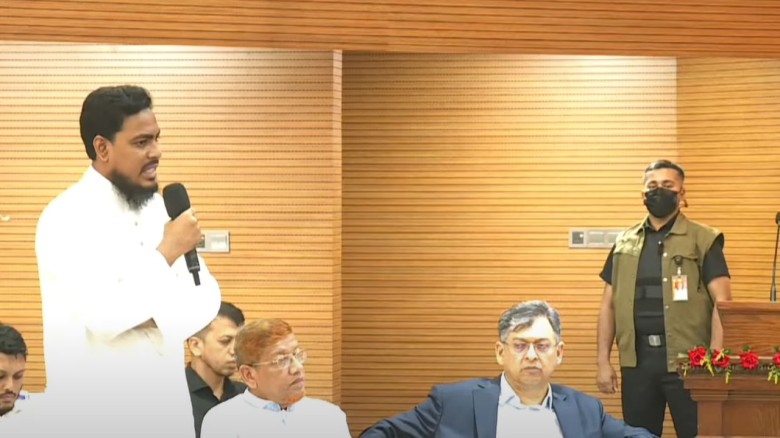 জাতীয় নাগরিক পার্টির (এনসিপি) সদস্য সচিব আখতার হোসেন