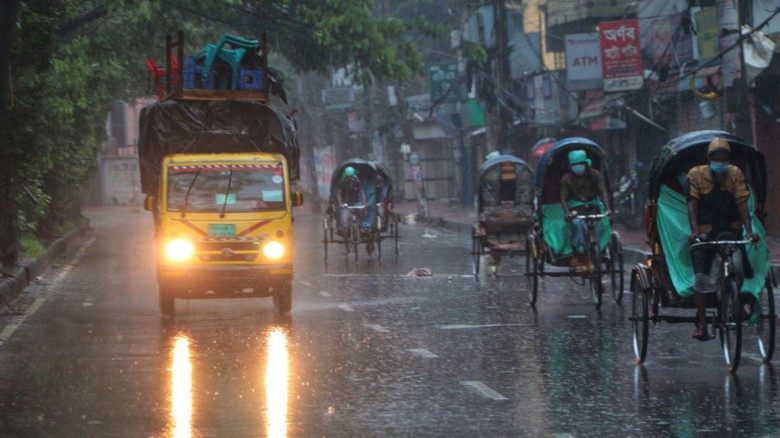 চার বিভাগে ভারী বৃষ্টির আভাস...