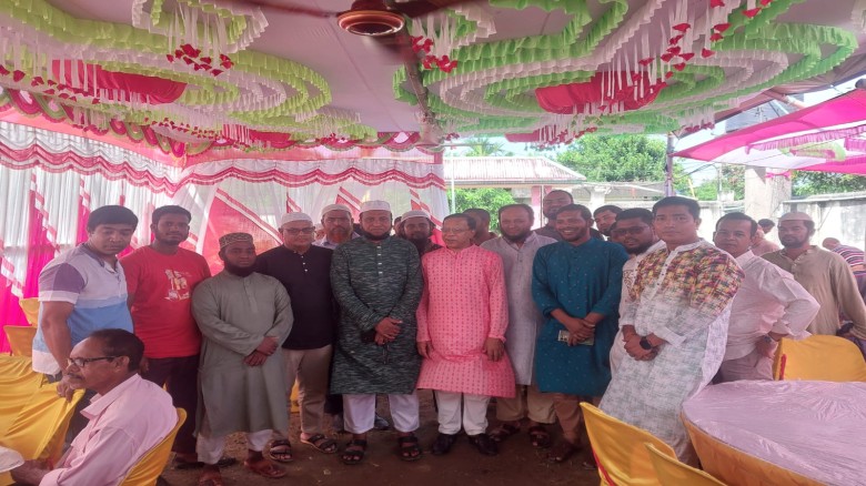 শায়েস্তাগঞ্জে বিভিন্ন পূজা মন্ডপ পরিদর্শনে জামায়া...