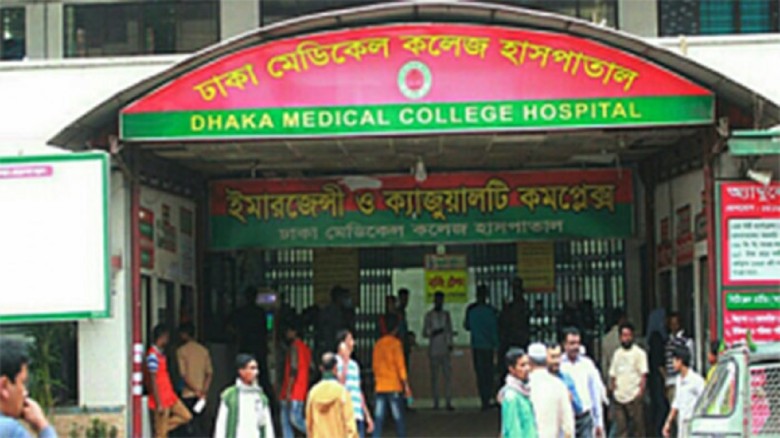 খিলগাঁওয়ে যুবককে গুলি করে মোবাইল-মোটরসাইকেল ছিনতা...