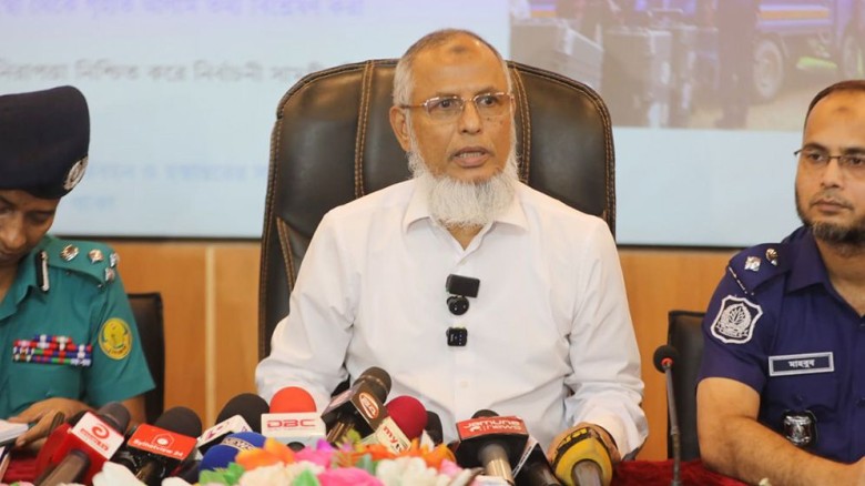 আইন অনুয়ায়ী এনসিপিকে শাপলা প্রতীক দিতে পারছে না কম...