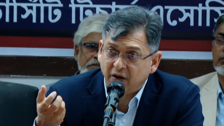 একটি দল জুলাই সনদে স্বাক্ষরের সুযোগ খুঁজছে...