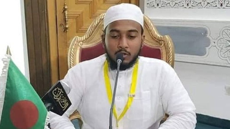 ডেঙ্গুতে মারা গেলেন বিশ্বজয়ী হাফেজ ত্বকী, চলছে দাফ...