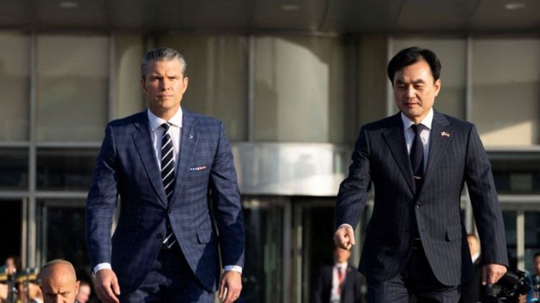 মার্কিন প্রতিরক্ষামন্ত্রী পিট হেগসেথ