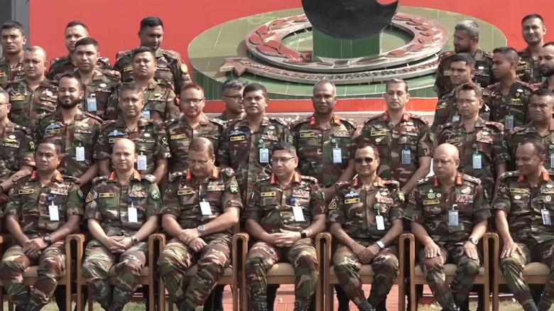 একুশ শতকের চ্যালেঞ্জ মোকাবেলায় প্রস্তুত থাকার আহ্বান সেনাপ্রধানের