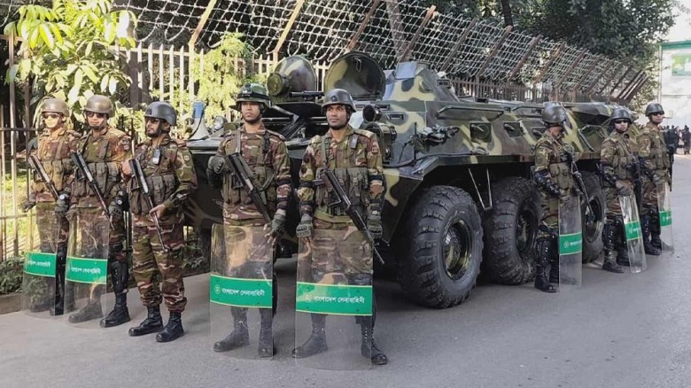 শেখ হাসিনার রায় ঘিরে রাজধানীজুড়ে কড়া নিরাপত্তা...
