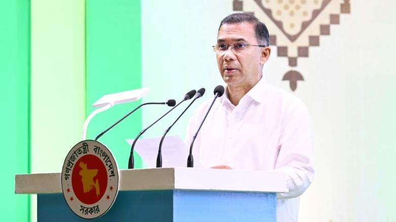 সরকারের মতো জনপ্রশাসনের কোনো পদও চিরস্থায়ী নয়: প্র...