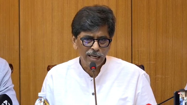কোরবানির পশু পরিবহন  চাঁদাবাজির বিরুদ্ধে শক্ত অবস...