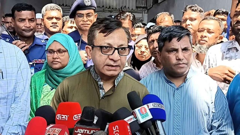 বন্ধ চিনিকল চালু করতে সরকার দৃঢ় প্রতিজ্ঞ: শিল্পমন্...